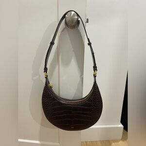 JW PEI Carly Saddle Bag (brown croc)